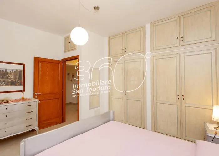 Quadri Lu Mulinu * San Teodoro (Sardinia)